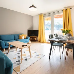 3 *** /parking/fibre/netflix Appartement Fontaine (Rhone-Alps)