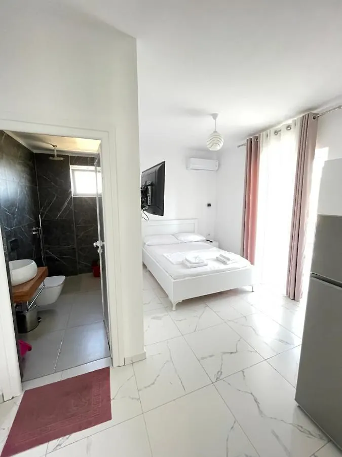 Villa Denis Ksamil Apartamento
